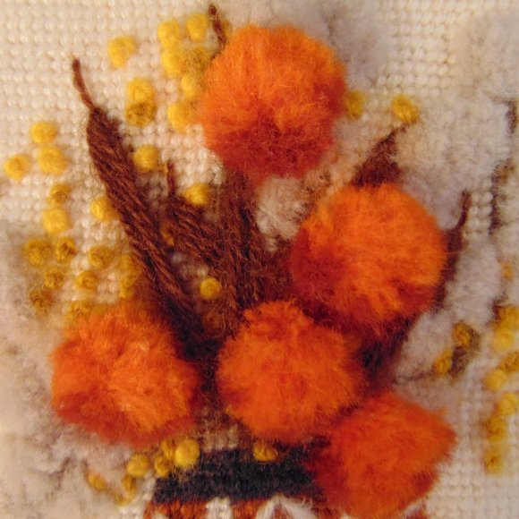 Vintage Southwestern Vase with Rust Cattails and Orange Flower, Needlepoint, 6x6 - Picture 4 of 5